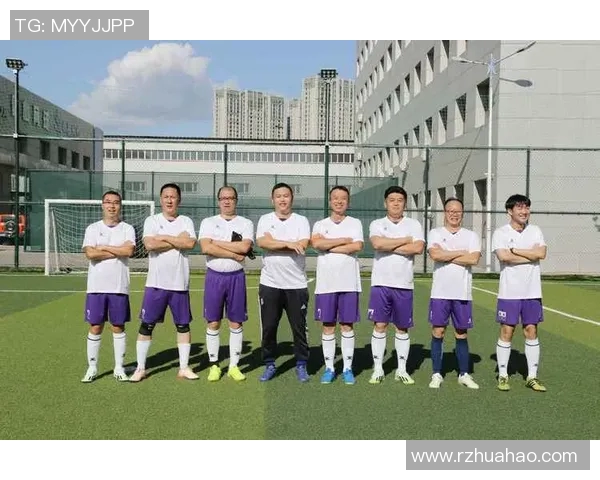 武汉足球队的耐力之路：拼搏精神与团队协作的完美结合